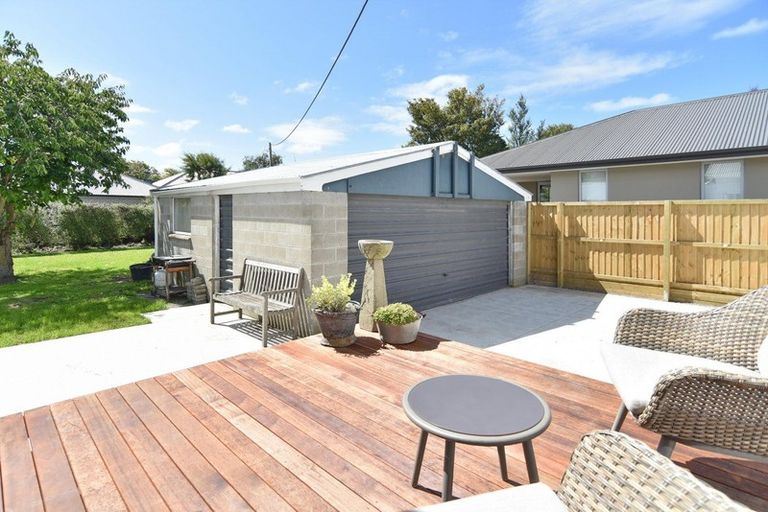 Photo of property in 18 Lionel Street, Avonside, Christchurch, 8061