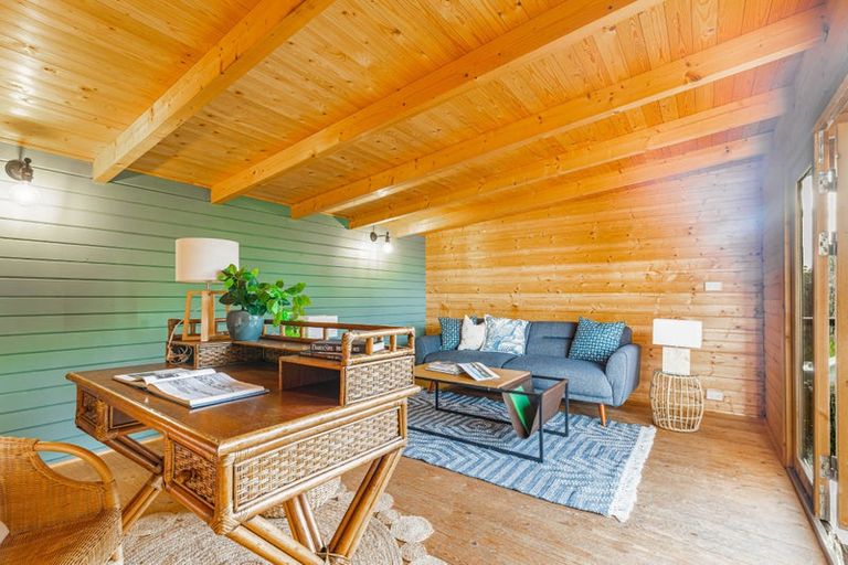 Photo of property in 1/13 Hammond Avenue, Hatfields Beach, Orewa, 0931