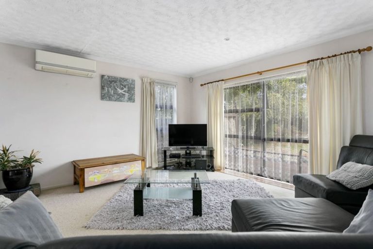 Photo of property in 104 Hyde Avenue, Richmond Heights, Taupo, 3330