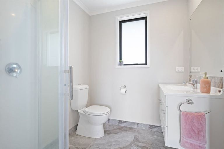 Photo of property in 36 Raithburn Terrace, Pokeno, 2402