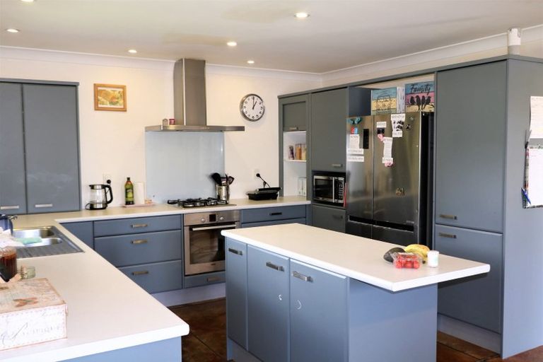 Photo of property in 70 Kirton Drive, Riverstone Terraces, Upper Hutt, 5018