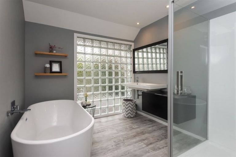 Photo of property in 3/37 Totara Street, Fendalton, Christchurch, 8041