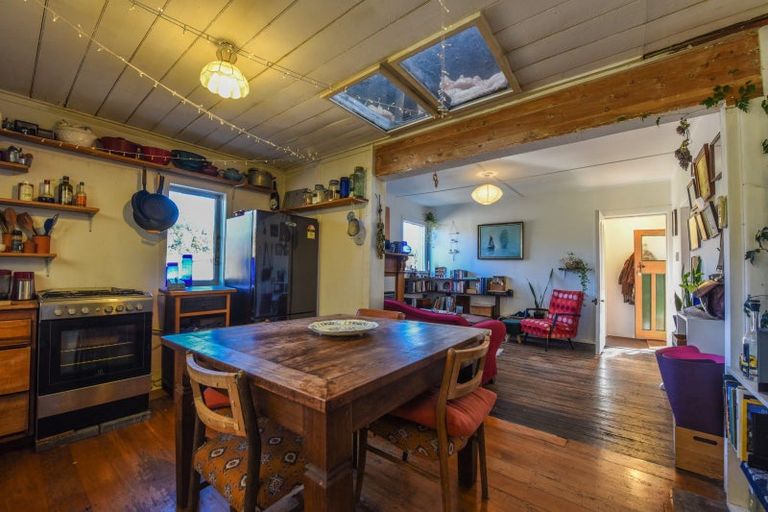 Photo of property in 79 Russell Street, Stepneyville, Nelson, 7010