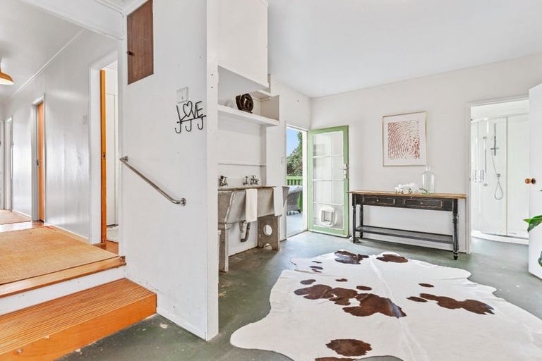 Photo of property in 26 Edwin Mitchelson Road, Muriwai, Waimauku, 0881