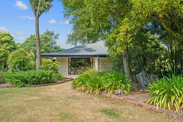 Photo of property in 6 Kowhai Drive, Darfield, 7510