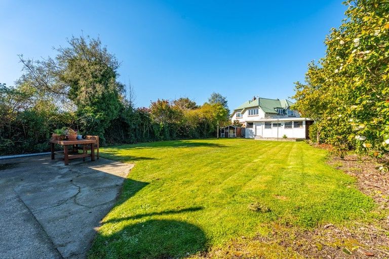 Photo of property in 30 Trafalgar Street, Maori Hill, Timaru, 7910