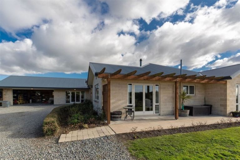 Photo of property in 485 Hawarden Hurunui Road, Hawarden, 7385