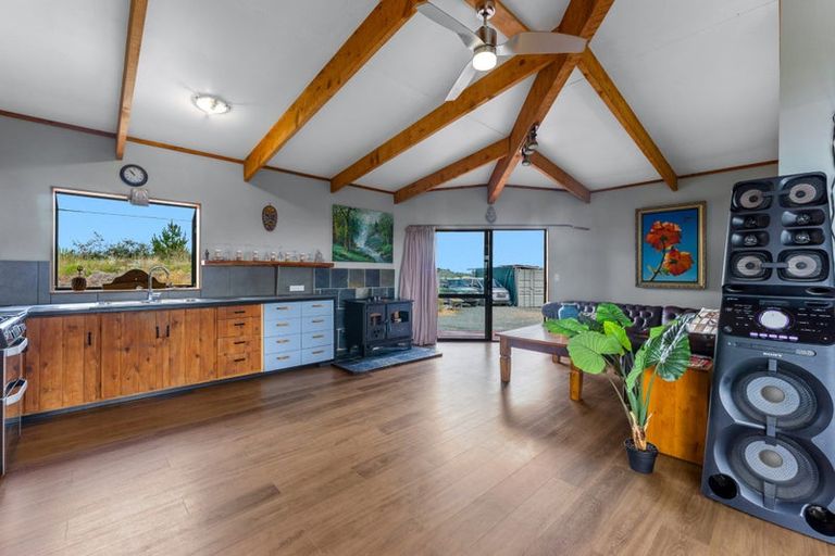 Photo of property in 663 Bickerstaffe Road, Maungaturoto, 0587