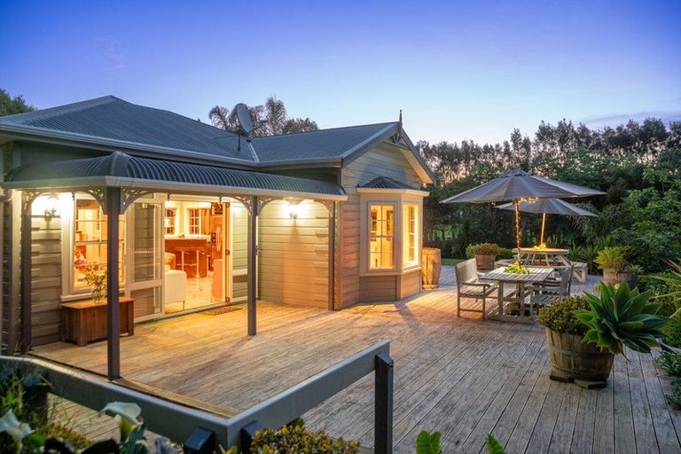 Photo of property in 48 Elizabeth Street, Waikanae, 5036