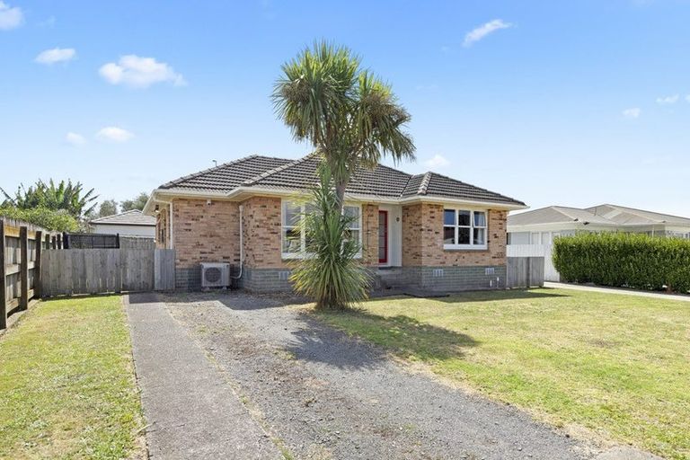 Photo of property in 19 Madill Street, Tuakau, 2121