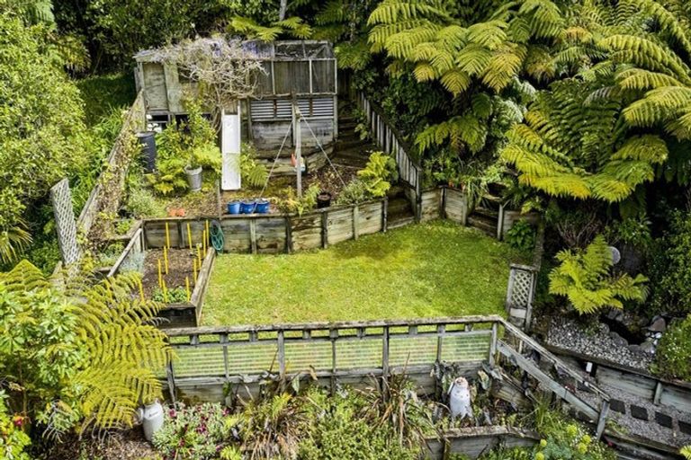 Photo of property in 24 Elmslie Road, Pinehaven, Upper Hutt, 5019