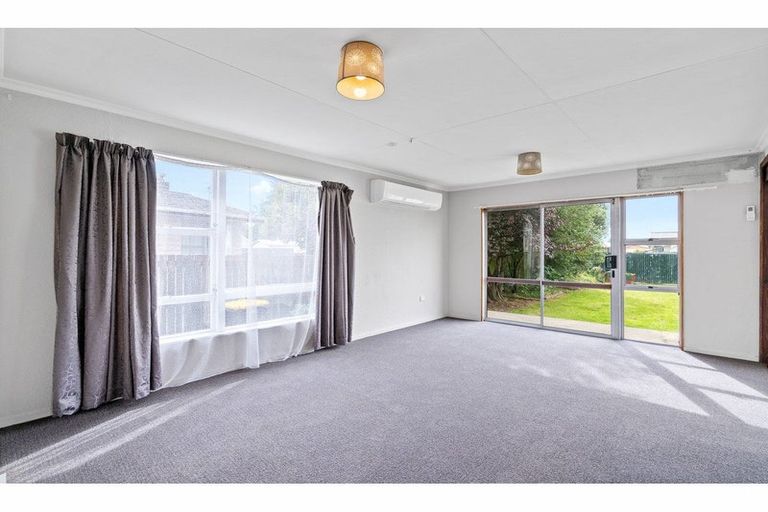 Photo of property in 71 Lauder Crescent, Heidelberg, Invercargill, 9812