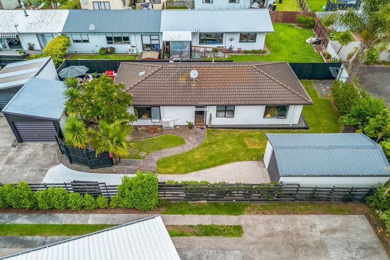 Photo of property in 16a Links Avenue, Mount Maunganui, 3116