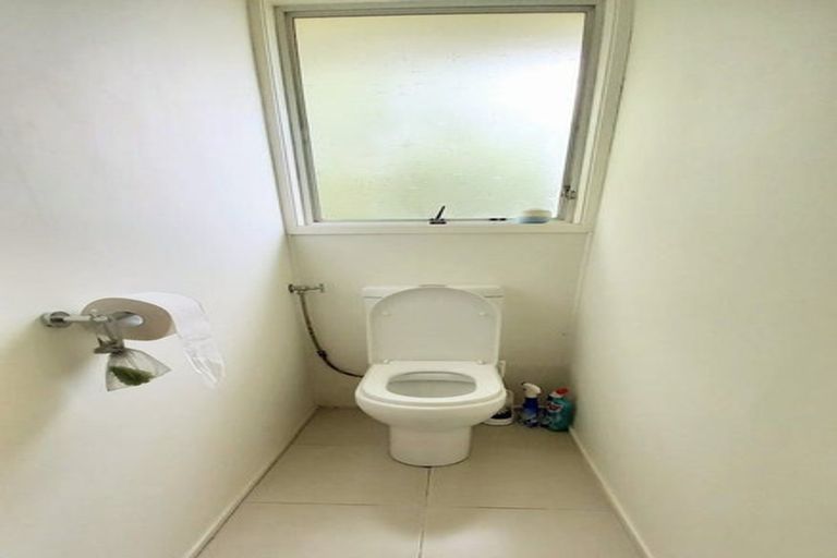 Photo of property in 405 Bucklands Beach Road, Bucklands Beach, Auckland, 2012