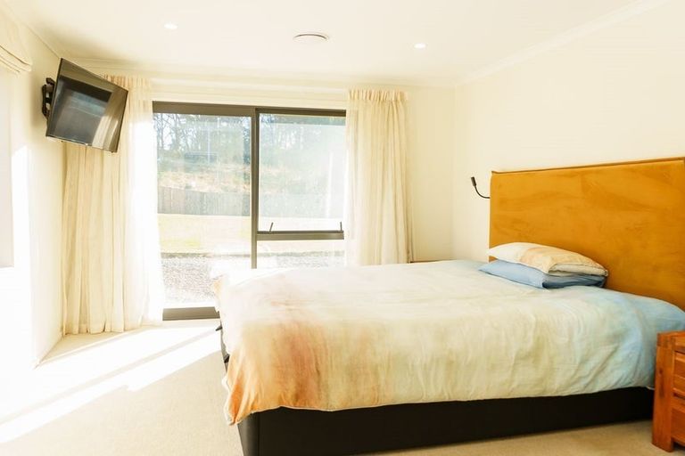 Photo of property in 29 Copinsha Street, Palmerston, 9430