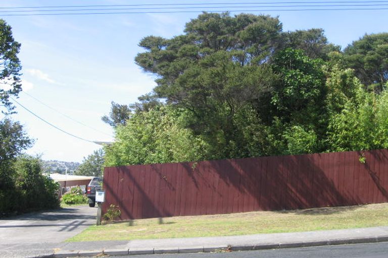 Photo of property in 57 High Road, Glenfield, Auckland, 0629