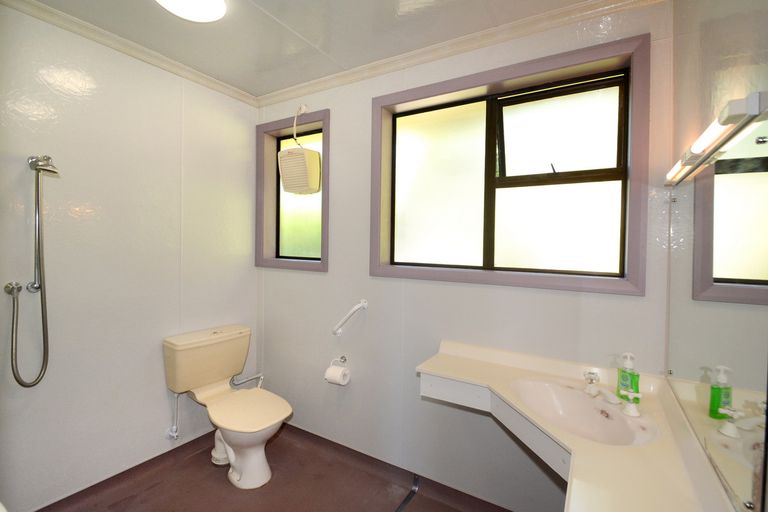 Photo of property in 177 Brockville Road, Brockville, Dunedin, 9011