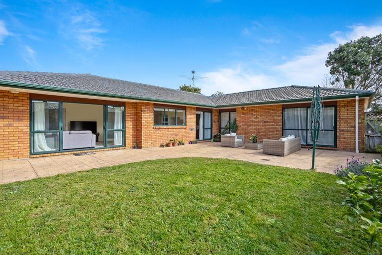 Photo of property in 9 Cottesmore Place, Huntington Park, Auckland, 2013