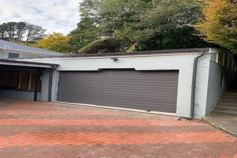 Photo of property in 66 Newlands Road, Newlands, Wellington, 6037