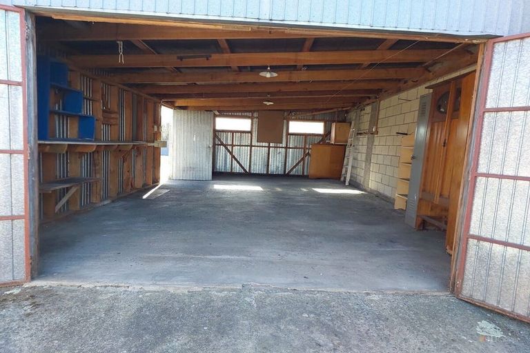 Photo of property in 11 Rugby Street, Waimate, 7924