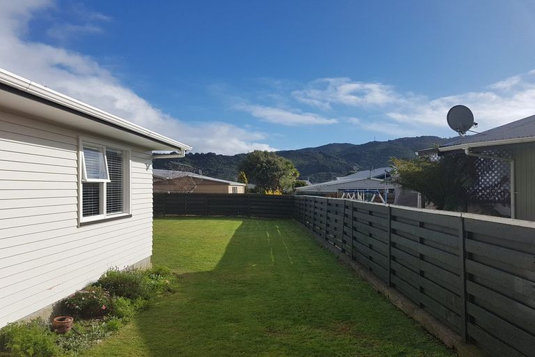 Photo of property in 15 Trelawney Road, Wainuiomata, Lower Hutt, 5014