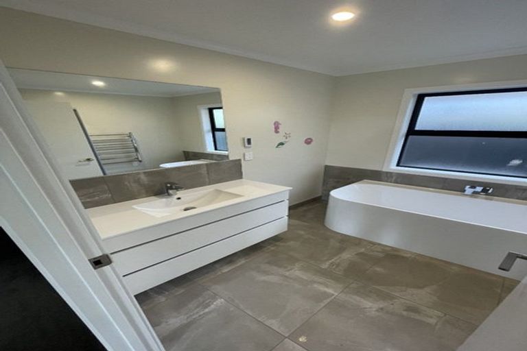 Photo of property in 6 Lewis Way, Cambridge, 3434