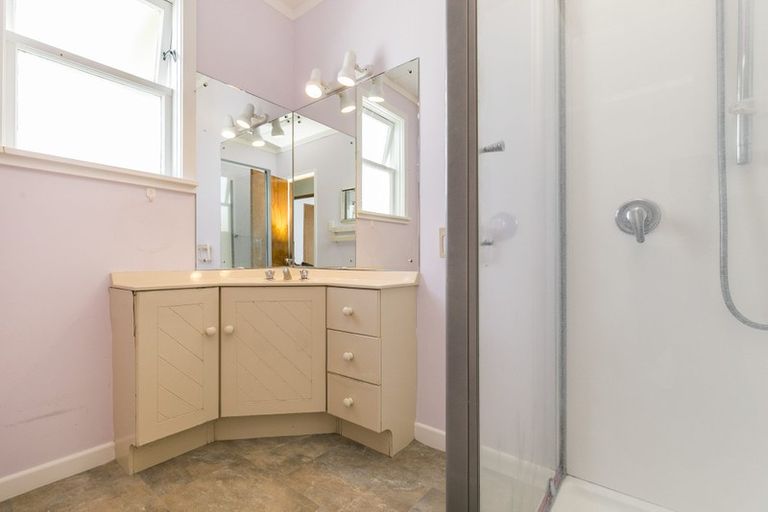 Photo of property in 9 Kipling Street, Johnsonville, Wellington, 6037