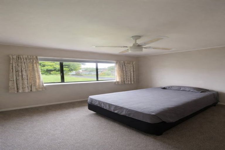 Photo of property in 1/29 Coles Crescent, Papakura, 2110