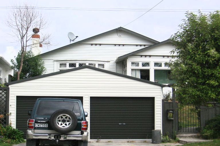 Photo of property in 39 Simla Crescent, Khandallah, Wellington, 6035