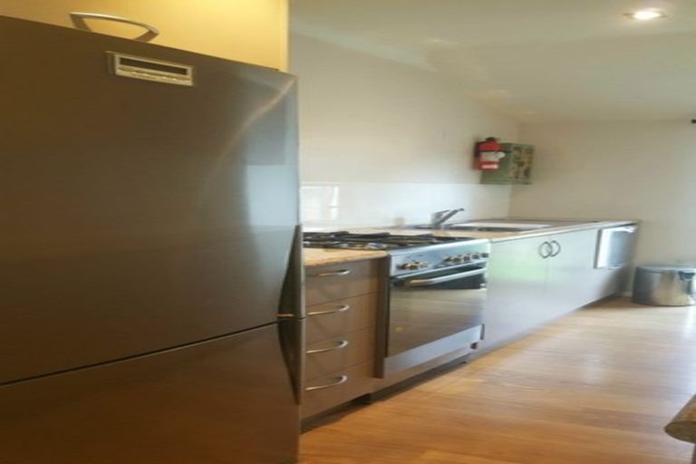 Photo of property in 603 Peak Road, Helensville, 0875