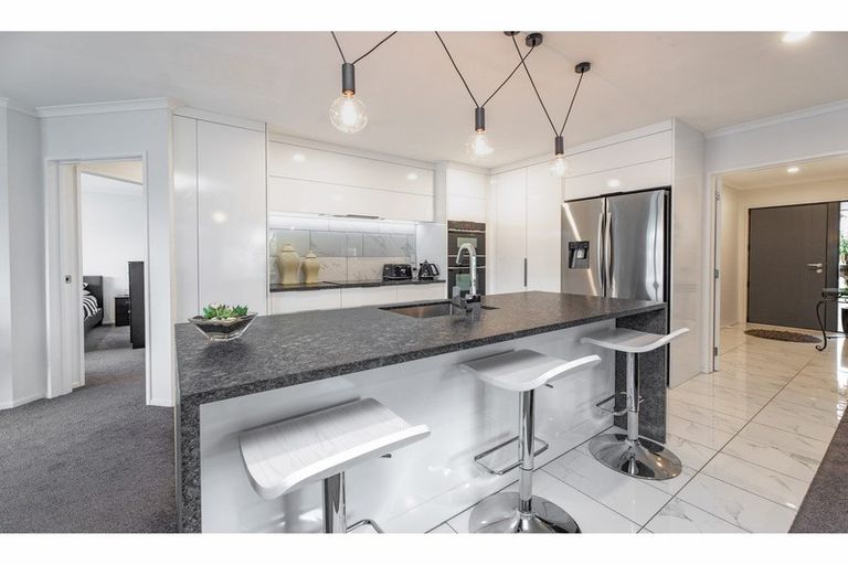 Photo of property in 8 Matawai Close, Rangiora, 7400