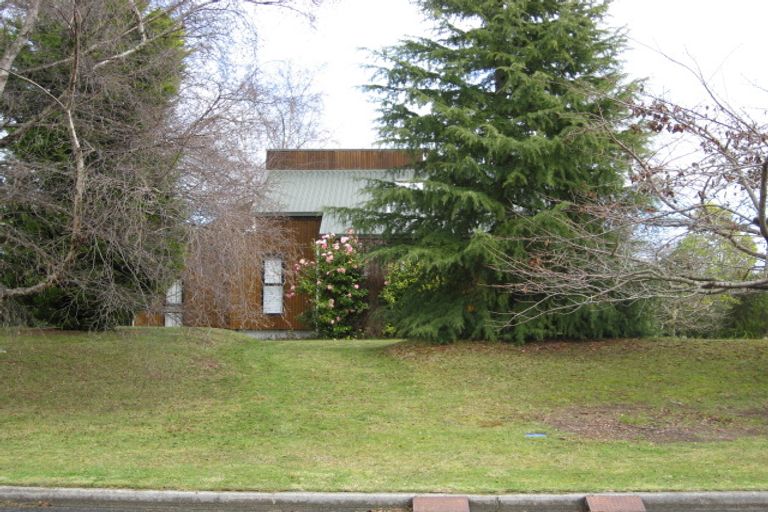 Photo of property in 9 Susan Lane, Kinloch, Taupo, 3377