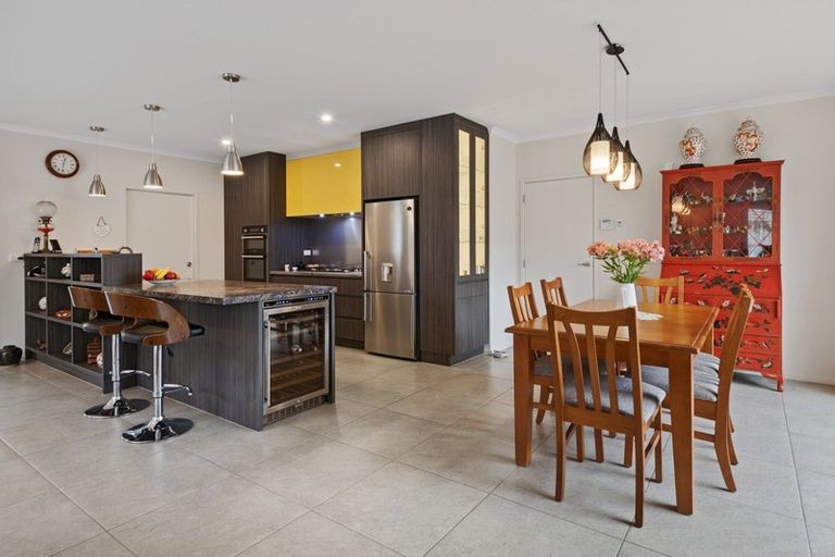 Photo of property in 43 Wairau Drive, Tikipunga, Whangarei, 0112