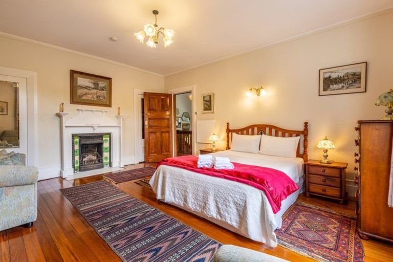 Photo of property in 16 Richmond Avenue, Nelson South, Nelson, 7010