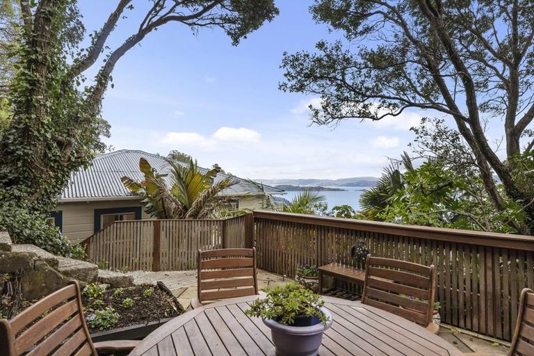 Photo of property in 12 Nikau Road, Point Howard, Lower Hutt, 5013