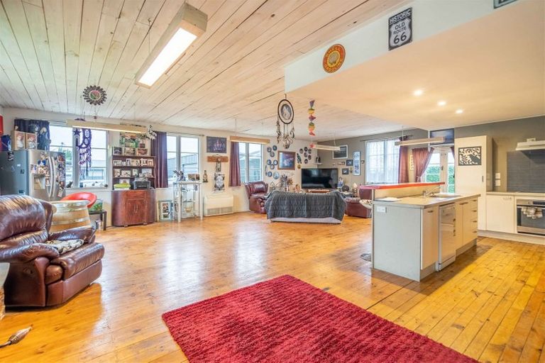 Photo of property in 13 Cumnock Street, Wallacetown, 9816