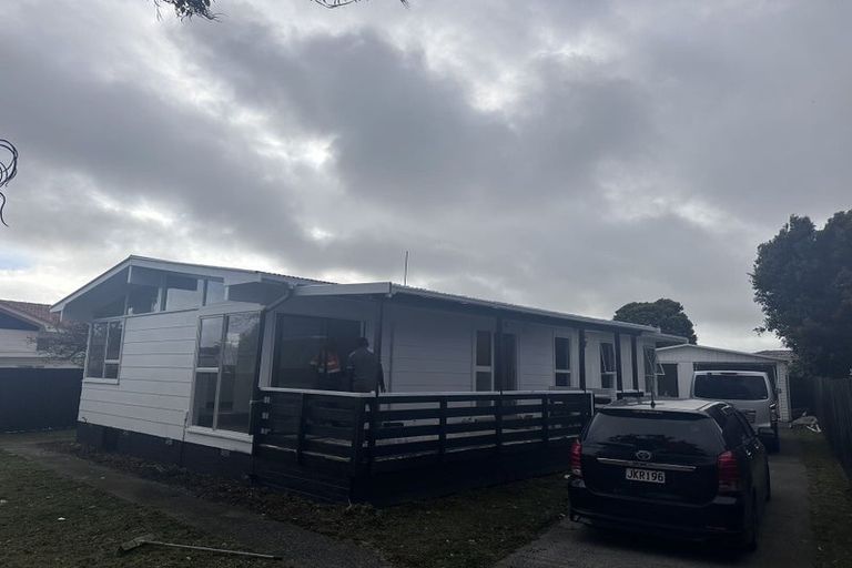 Photo of property in 11 Tuna Place, Manurewa, Auckland, 2102