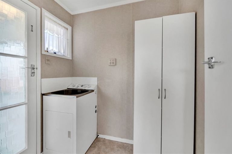 Photo of property in 12 Trimble Place, Bell Block, New Plymouth, 4312