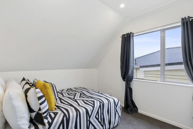 Photo of property in 54a Strathavon Road, Miramar, Wellington, 6022