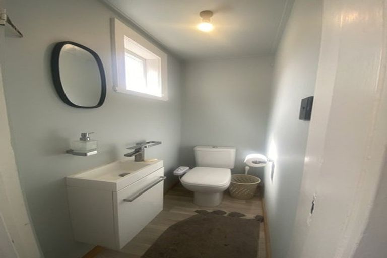 Photo of property in 17 Rotherham Terrace, Miramar, Wellington, 6022