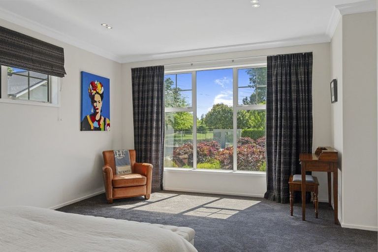 Photo of property in 7 Westall Lane, Avonhead, Christchurch, 8042