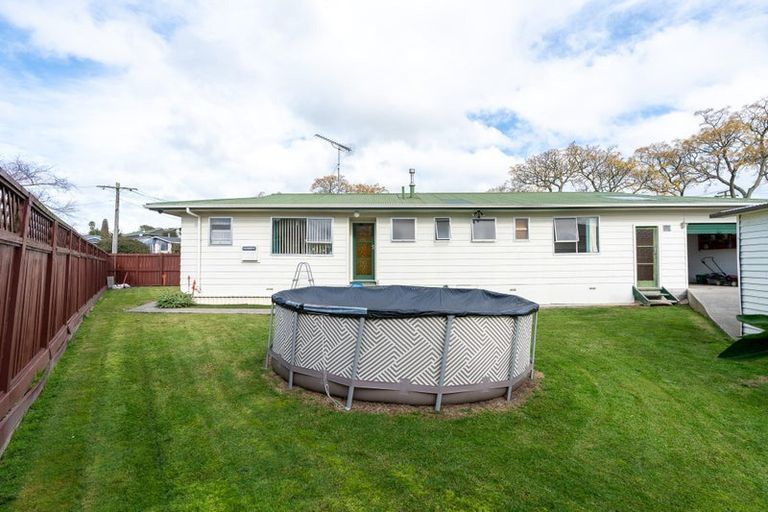 Photo of property in 20a Livingstone Avenue, Nawton, Hamilton, 3200