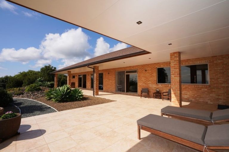 Photo of property in 978 Cove Road, Waipu, 0582