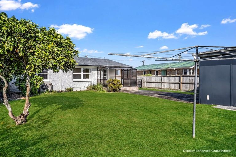 Photo of property in 1 Kingsley Street, St Andrews, Hamilton, 3200