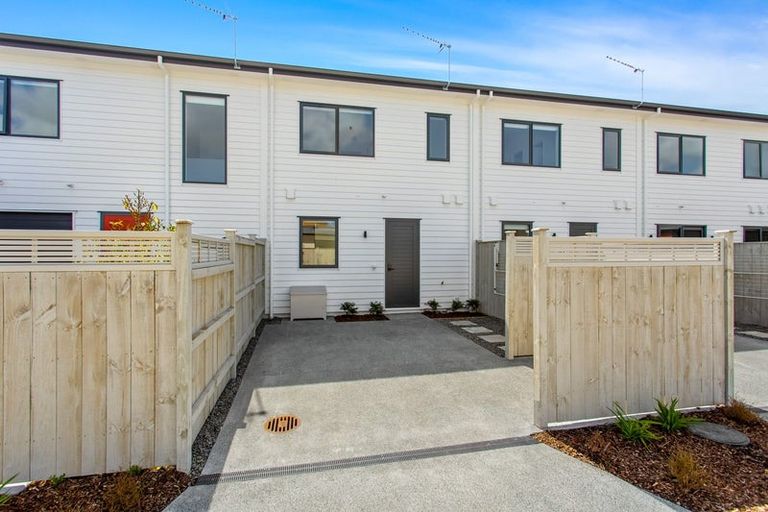 Photo of property in 39 Adlam Lane, Takanini, 2112