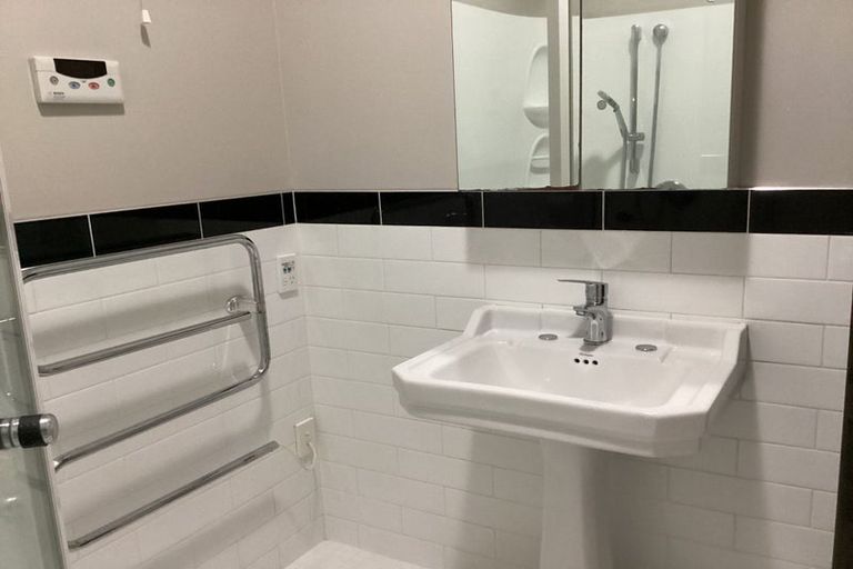 Photo of property in 134 Springfield Road, St Albans, Christchurch, 8014