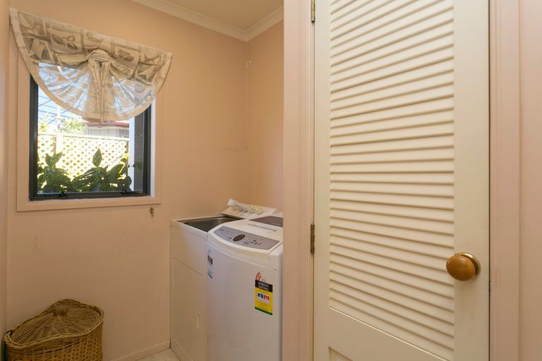 Photo of property in 20 Motutaiko Street, Taupo, 3330