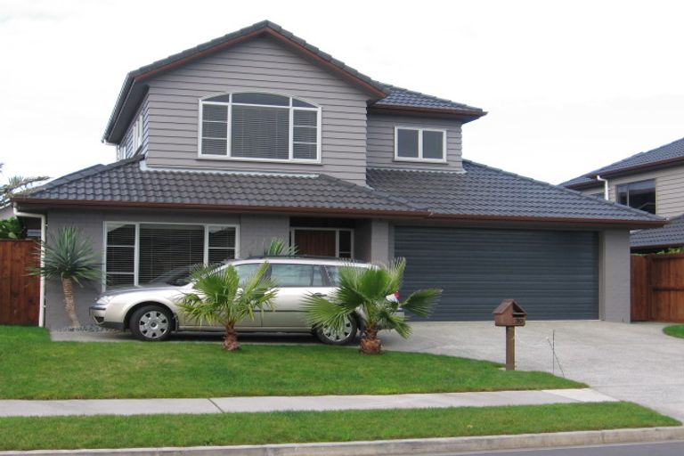 Photo of property in 30 Baltersan Drive, Flat Bush, Auckland, 2016