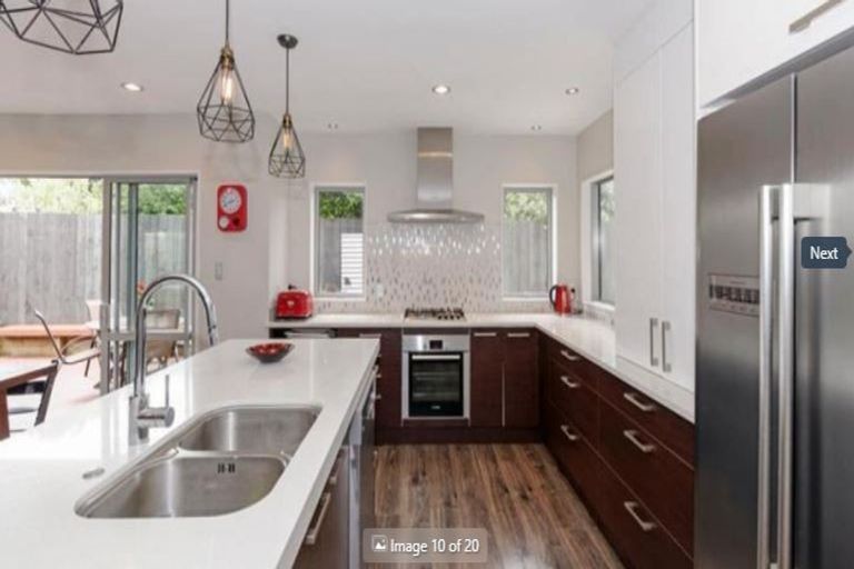 Photo of property in 36a Kervil Avenue, Te Atatu Peninsula, Auckland, 0610