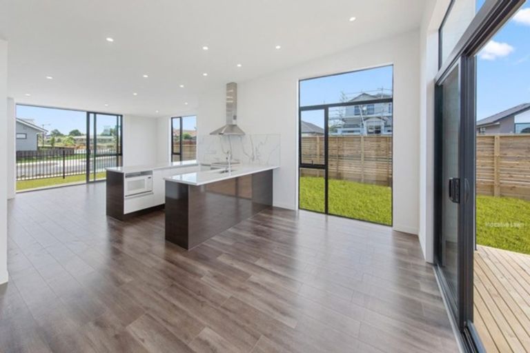 Photo of property in 18 Piripono Crescent, Pukekohe, 2120